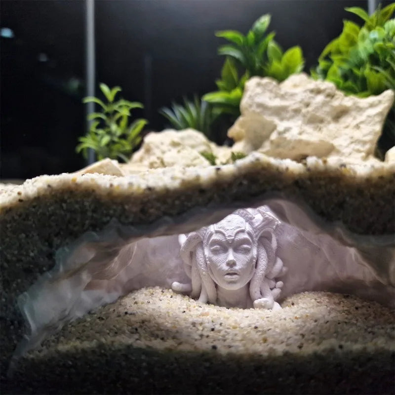 Aquarium Medusa Cave Decor - Gorgon Snake Hair Themed Shrimp Hiding House & Breeding Observation Ornament